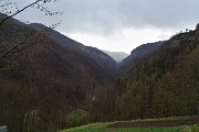 98 Sguardo indietro alla valle delle Sorgenti dell'Enna